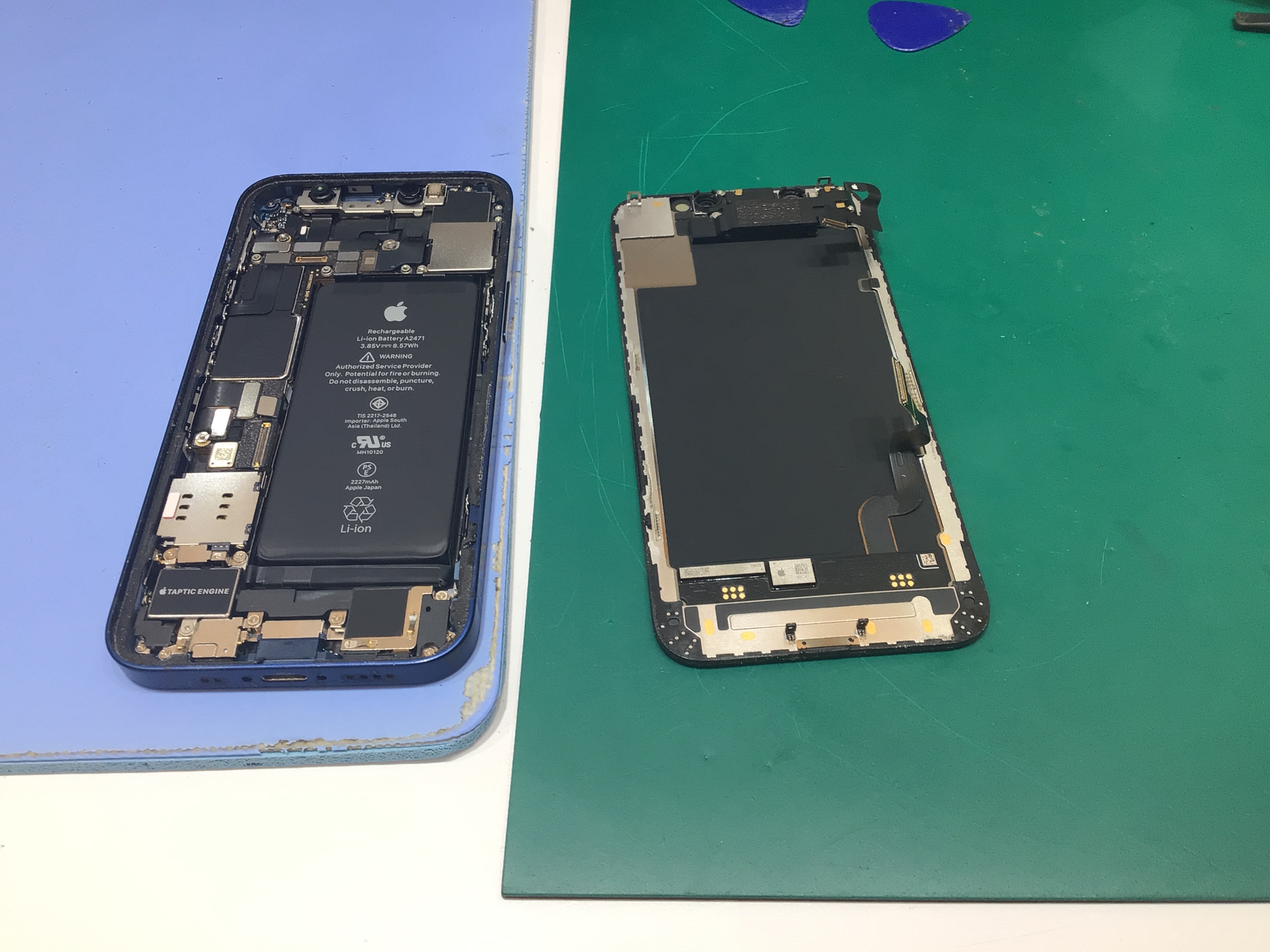 iPhone12のバッテリー交換は、データそのまま・即日修理のスマホ修理工房　西八王子店へ！
